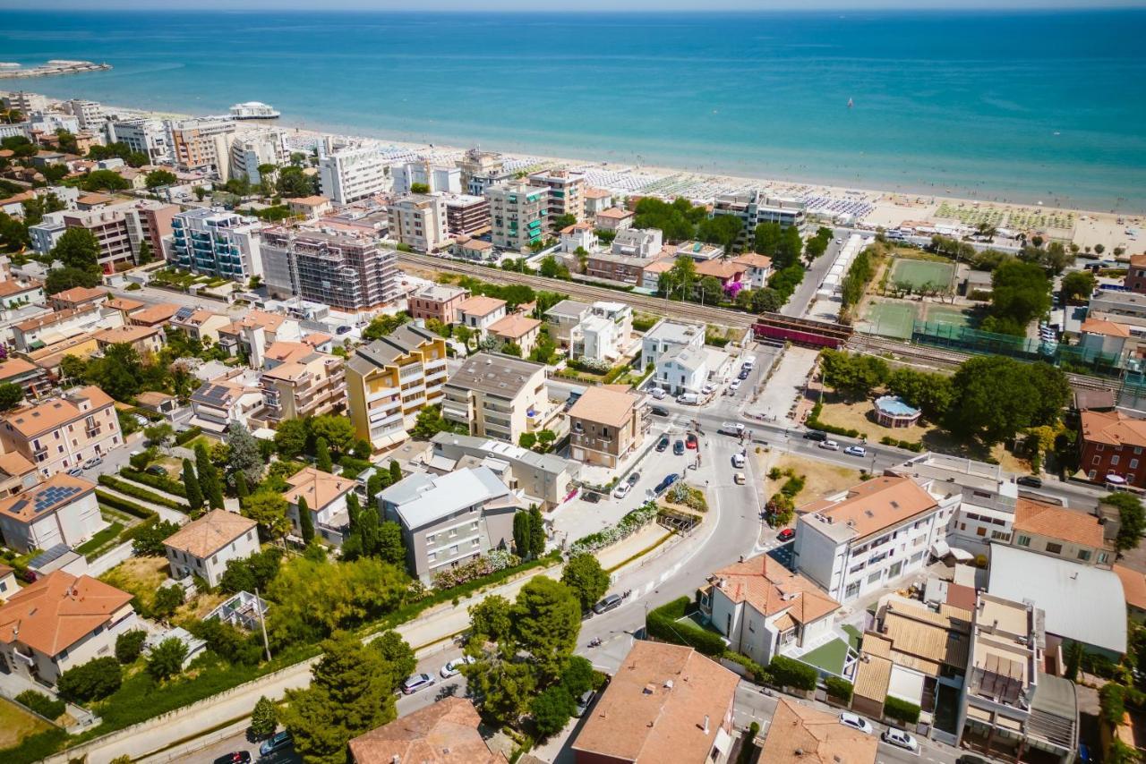 Hotel Villa Del Mare Senigallia Eksteriør billede